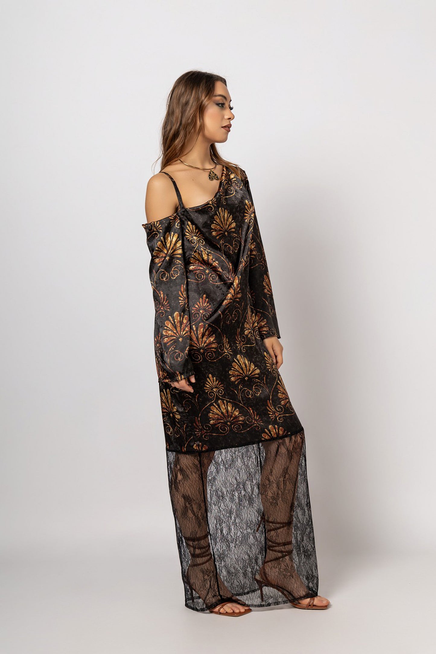 Giantsidis  Satin and lace dress